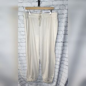 H by Halston Cream Drawstring Joggers Size XL‎
